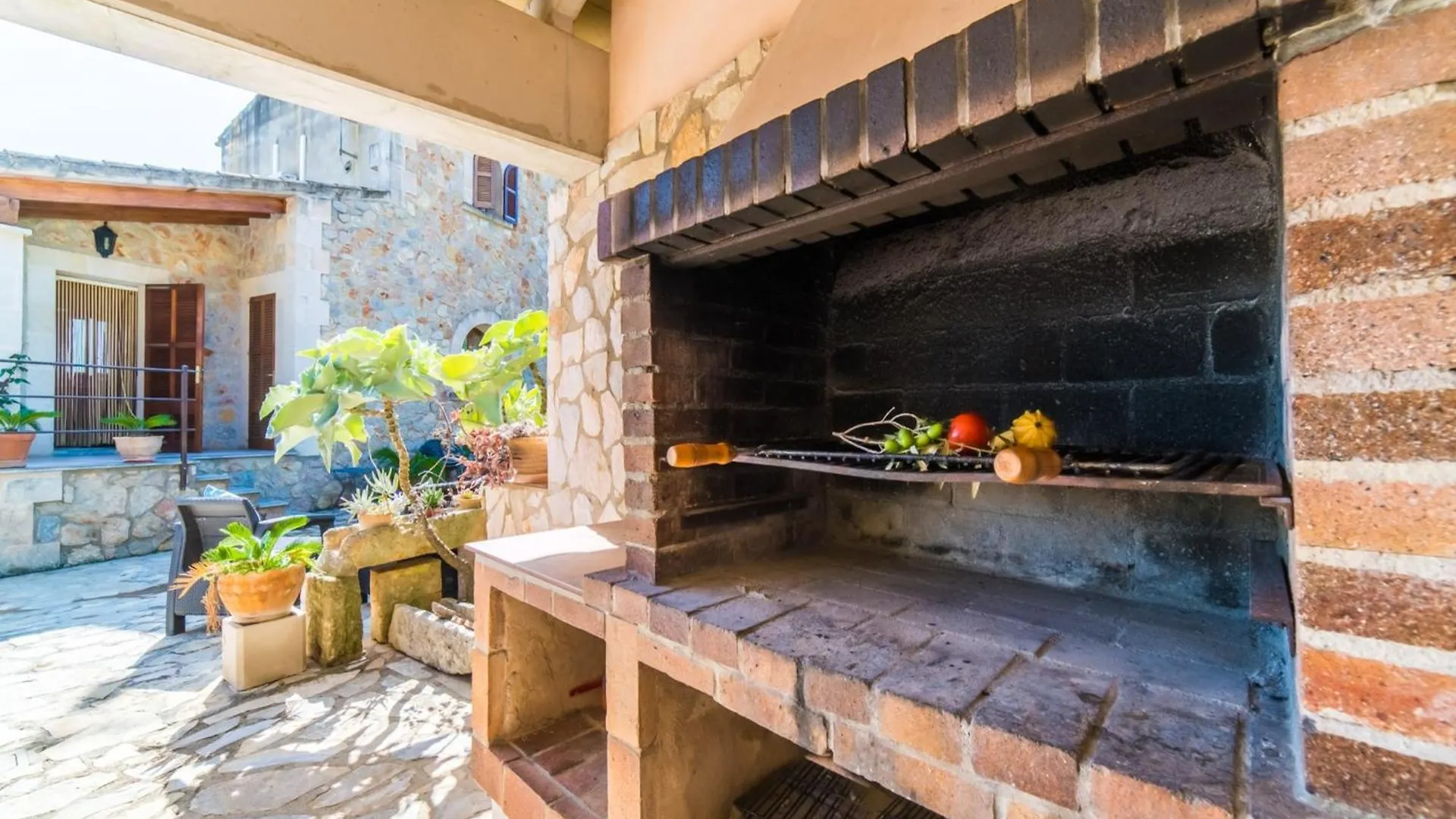 בית נופש Charming Finca, 500M From בוחר ספרד
